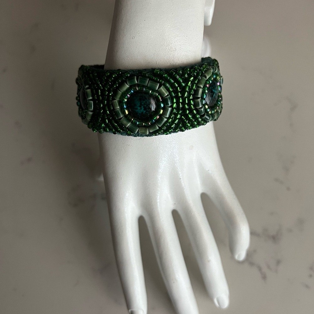 Vintage beaded bracelets - Picture 3 of 5